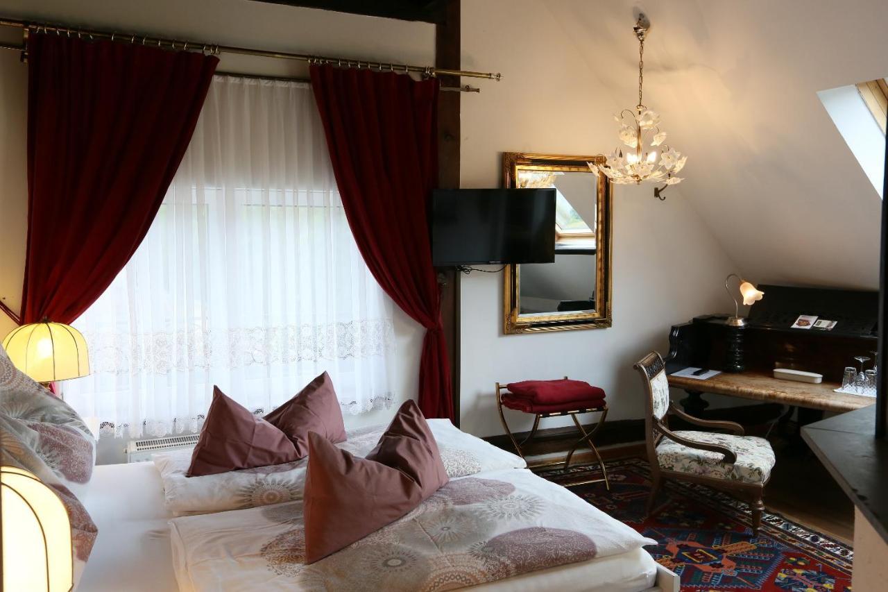 Baderhaus Hotell Bruck an der Mur Exteriör bild